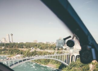 Boston Flight From New York: How To Find The Best Deals Easily