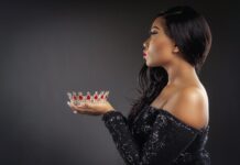 Demellier New York Midi: Stunning Luxury Bags You Can’t Miss