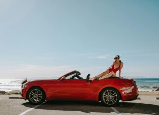 84-Year-Old Driver Runs Over New Yorker’s Head: Shocking Daytona Beach Incident