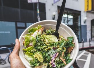 Vegan & Vegetarian-Friendly Spots In NYC: Must-Try Hidden Gems