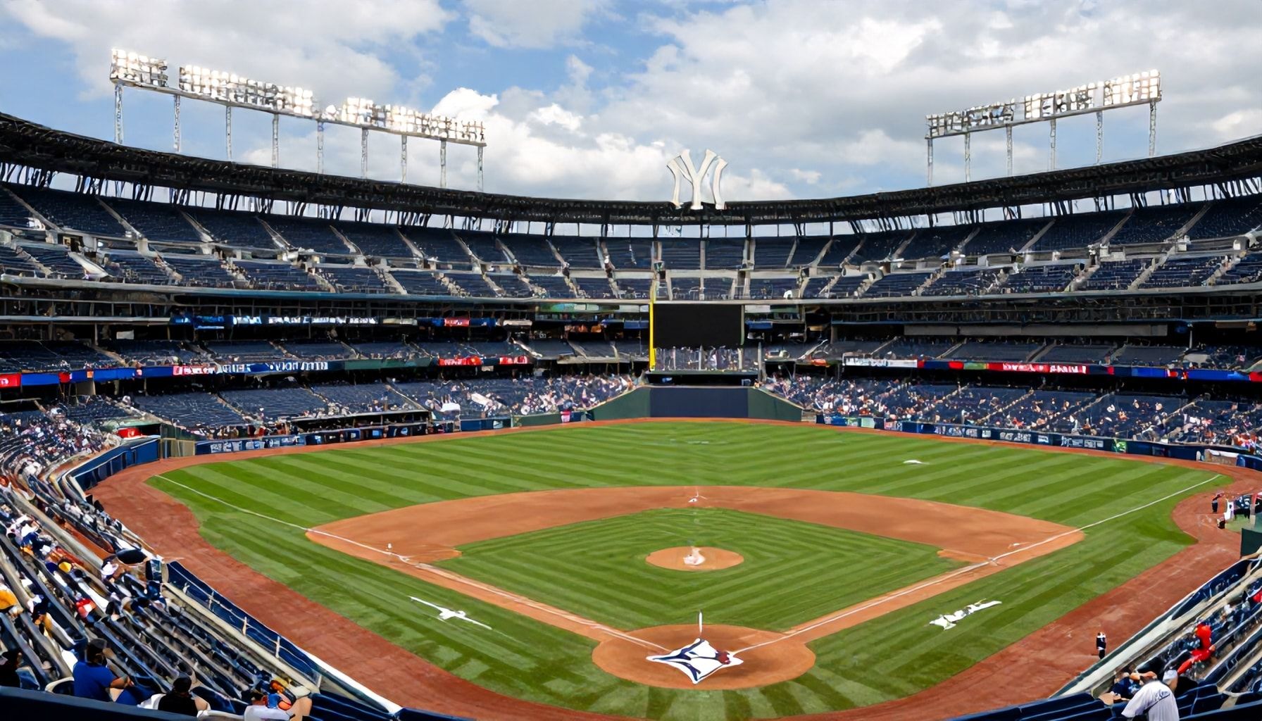 Home Field Advantage: Rogers Centre vs. Yankee Stadium