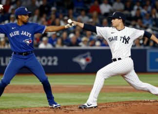 Yankees Aim to Extend Winning Streak Against Blue Jays Tonight