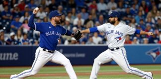 Blue Jays Aim to Snap 7-Game Losing Streak Against Yankees