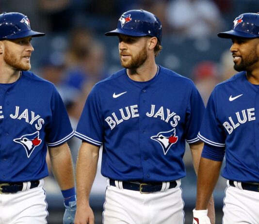 Blue Jays Face Yankees in Three-Game AL East Showdown